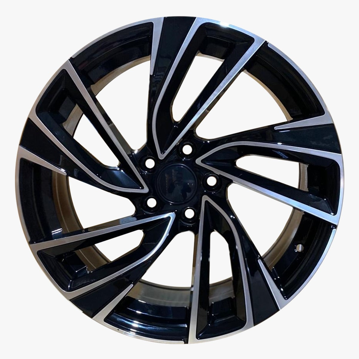 2021 VW Adelaide Style Wheels – Gloss Black Machined