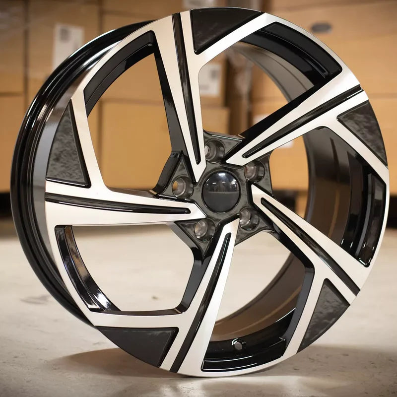 VW Jerez Style Wheels – Gloss Black Machined