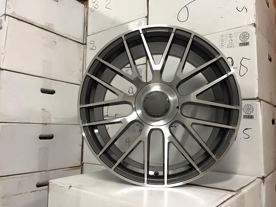 C63 S AMG Style Wheels – Gun Metal Machined