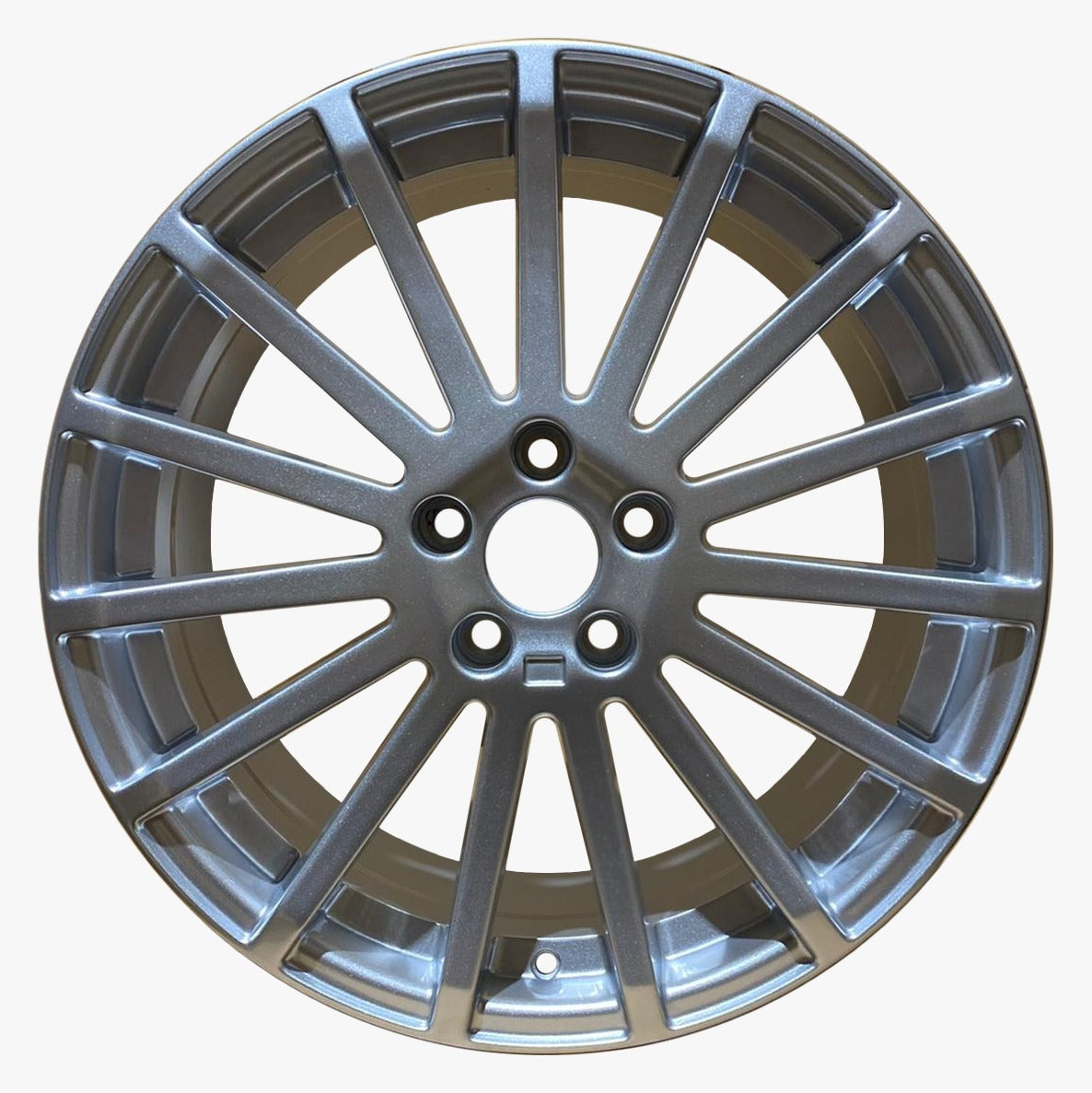 Ford Focus RS MK2 Style Alloy Wheels – Quartz Silver
