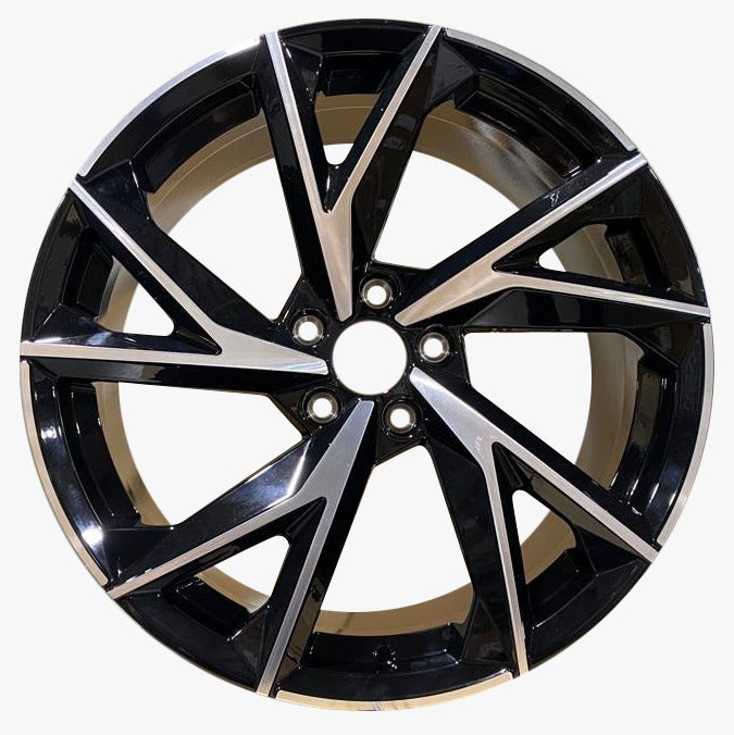 2021 R8 V10 Style Wheels – Black Machined