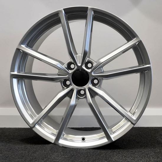 VW Pretoria Style Wheels – Silver (All sizes available 17"-19")